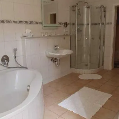 Ξενοδοχείο Am Friedrichsbad 3*